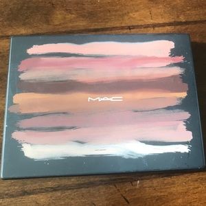 MAC Nude Art Eyeshadow Palette